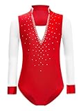 Este maillot de manga larga de malla transparente con diamantes de imitación brillantes es lo suficientemente llamativo como para hacer que su hijo sea el centro de atención en cualquier actuación