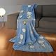 Kanguru Snoopy Glow in the Dark Blau, Weiche Mikrofaser sofa-decke, die im Dunkeln leuchtet, weiches Fleece, 130x150 cm, süße Einzelbettdecke für Mädchen, Geschenke für Weihnachten oder Geburtstag