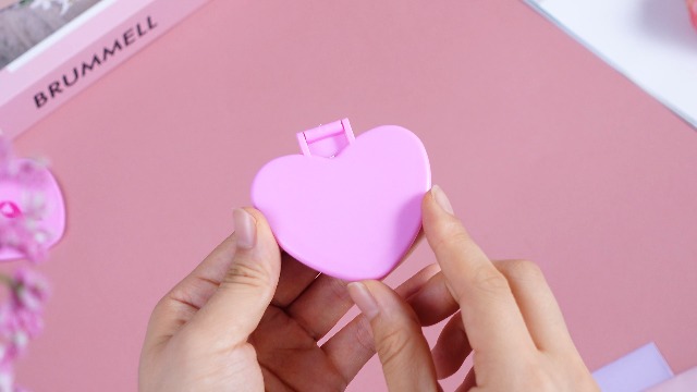 Amazon.com: Colingmill 48 Pcs Breast Cancer Awareness Gifts Bulk