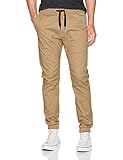Notre pantalon de survêtement Southpole en sergé pour homme dispose d'une taille avec élastique fermé, d'un cordon de serrage et de poches latérales pour un rangement facile de tous vos objets essentiels.