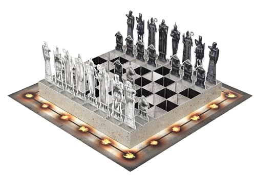 Harry Potter: The Pop-Up Wizard Chess Set