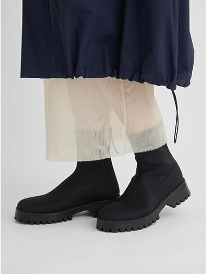 emmi☆ダイバーショートブーツ　ブラック Amazon | [エミ] eco 撥水ダイバーショートブーツ 13WGS242523