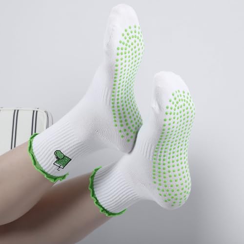 Image of Jeyiour Summer Cute Pilates Socks Women Bow Nonslip Ruffle Yoga Socks with Grip Barre Pilates Gift for Work Dance Fitness