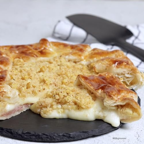 Torta rustica patate prosciutto cotto e scamorza, risolve cena e aperitivo