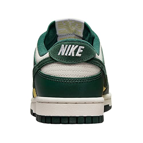 Image of Nike Dunk Low SE Women's Trainers