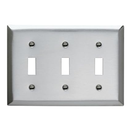 SS3 3 Gang Toggle Switch