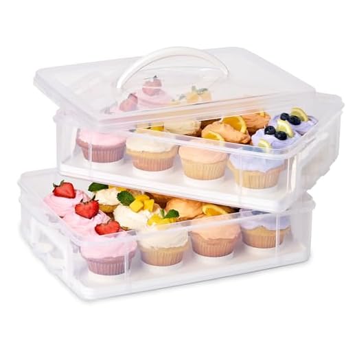 Snapware Snap 'N Stack 2-Layer Cookie, Cake, Cupcake and Brownie Storage Carrier (BPA Free Plastic, Holds Up to a Quarter-Sheet Cake)