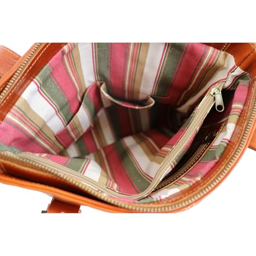 Image of Floto Tavoli Shoulder Bag Hobo Women's Bag in Italian Calfskin Leather