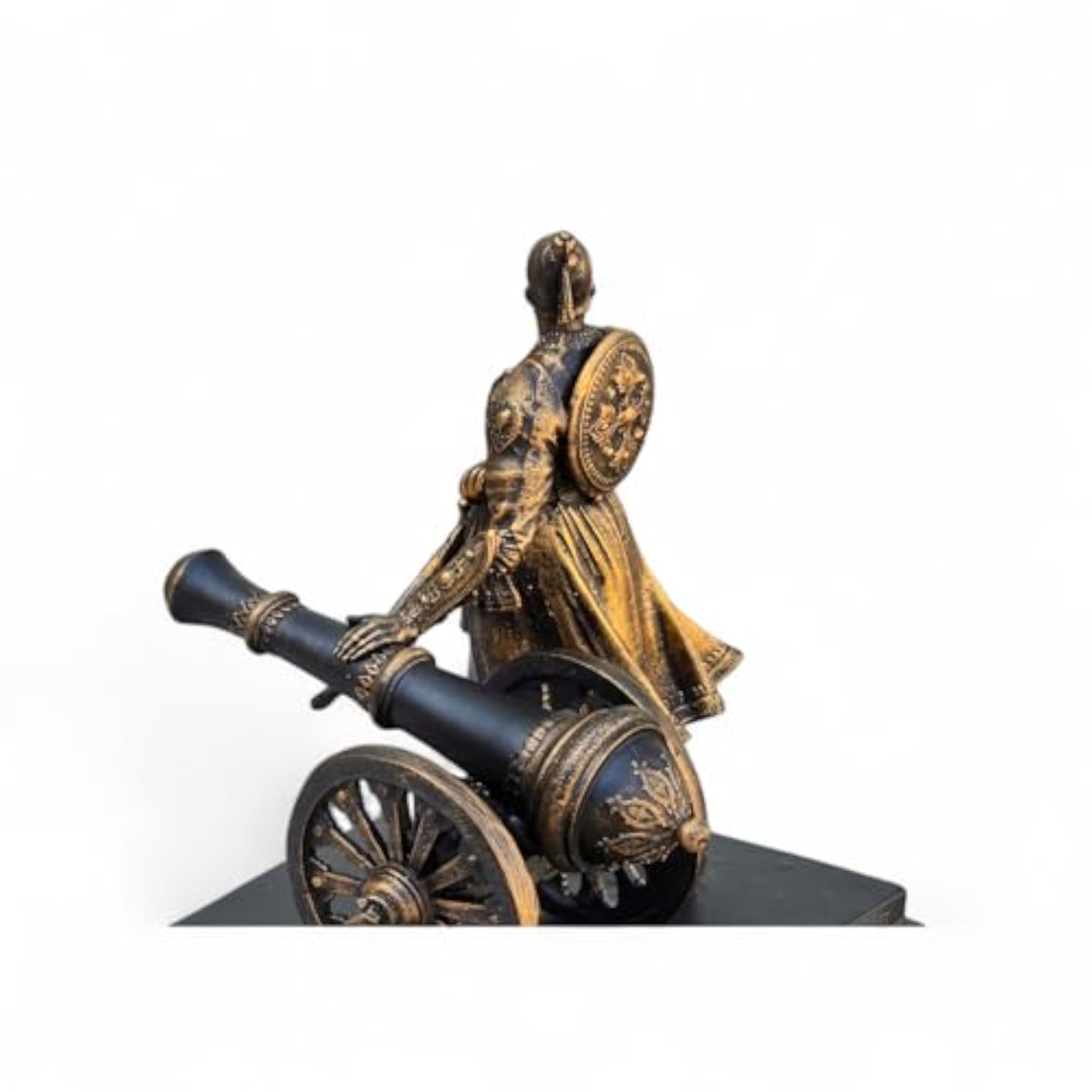 Chatrapati Shivaji Maharaj Murti Statue with Toph