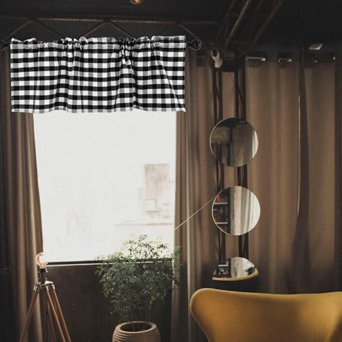 Cenefa para cocina de cuadros que aporta decoración delicada y estilo moderno a tu ventana 7