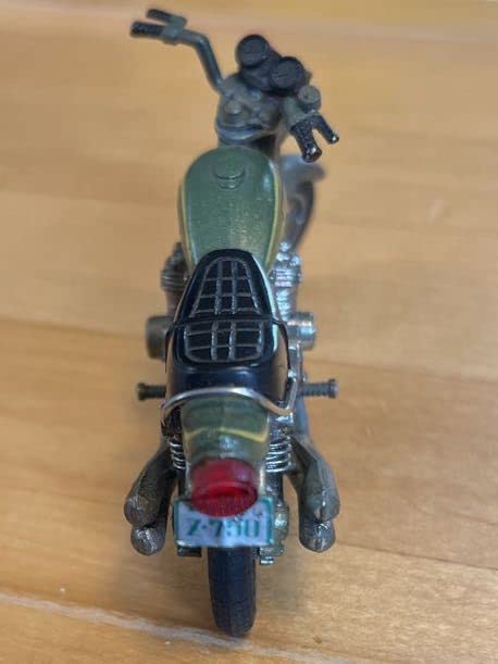 Amazon | 1/24？1/18？レア物金属製KAWASAKI Z1 Z2ミニカー