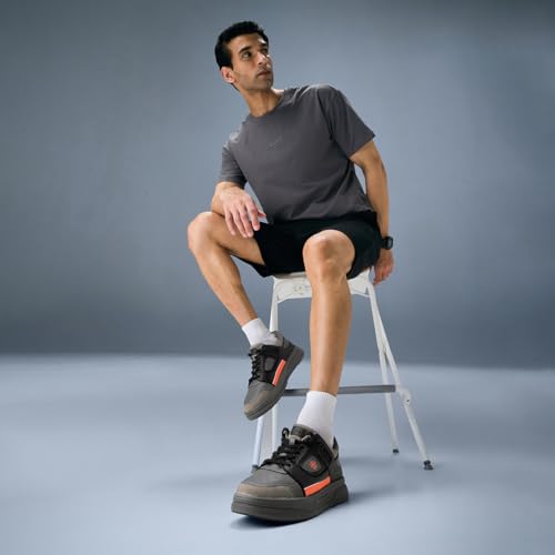 Image of CULT Men Aerolite Sneakers
