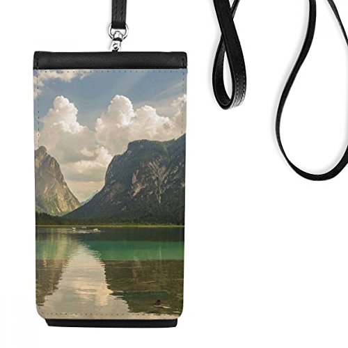 Téléphone portable protégé des chutes avec ce sac à main suspendu noir en faux cuir