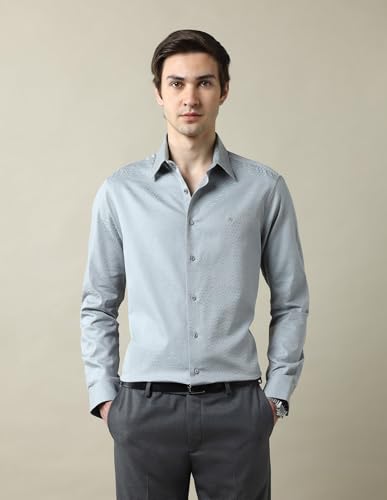 Image of Arrow Men's Relaxed Fit Mid Rise Pants