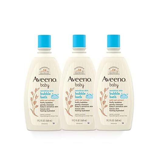 Aveeno Baby Sensitive Skin Bubble Bath with Oat Extract, Gently Cleanses and Leaves Skin Feeling Hydrated, Tear-Free Formula, Hypoallergenic, Soap- & Dye-Free, 19.2 fl. Oz, Pack of 3