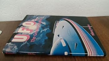 Hardcover UFOs: The greatest mystery Book