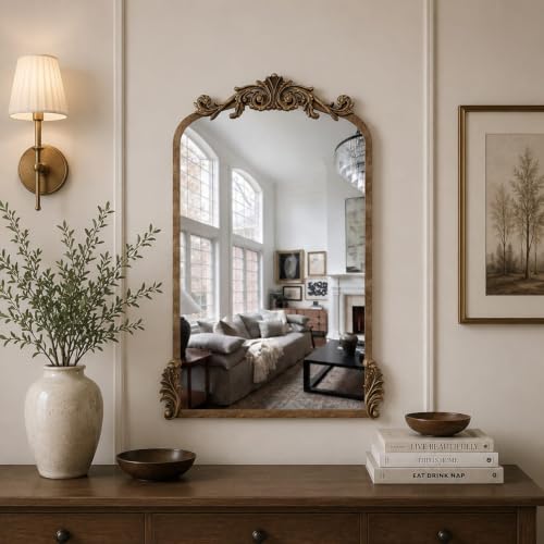 Image of Vintage Carved Mirror - Vertical Wooden Frame, Stylish and Timeless Wall Decor (60 x 100 Cm)