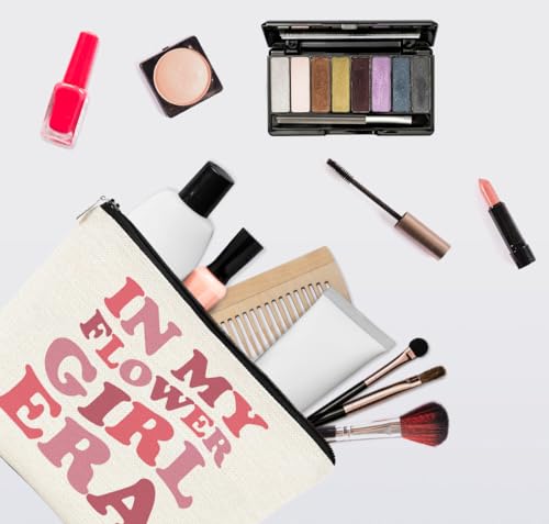 EXUQO In My Flower Girl Era Makeup Bag,Junior Bridesmaid Gifts,Pink Bridal Party Cosmetic Bag,Wedding Souvenir Gift,Zipper Pouch Bag Travel Bag2