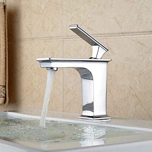 Robinet mitigeur de salle de bain durable avec installation facile sur évier