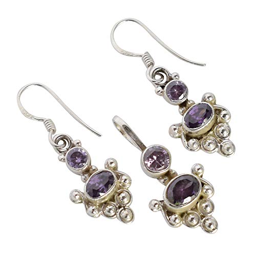 Colgante de amatista y aretes finos para lucir en tu fiesta de compromiso o gala