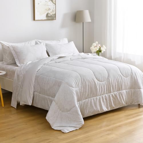 Image of lasoftan Floral King Comforter Set with Sheets, 7 Piece Luxury Vintage Bedding, Soft Microfiber Bed in a Bag, Cozy Lightweight Bed Set, Light Gold Leaf Flower