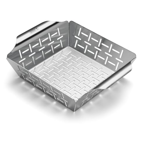 Image of Weber Deluxe Grill Basket - Small (24 x 19cm), Heat Resistant & Dishwasher Safe BBQ Grill Pan made of Stainless Steel, suitable for all types of grills - Silver (6481)