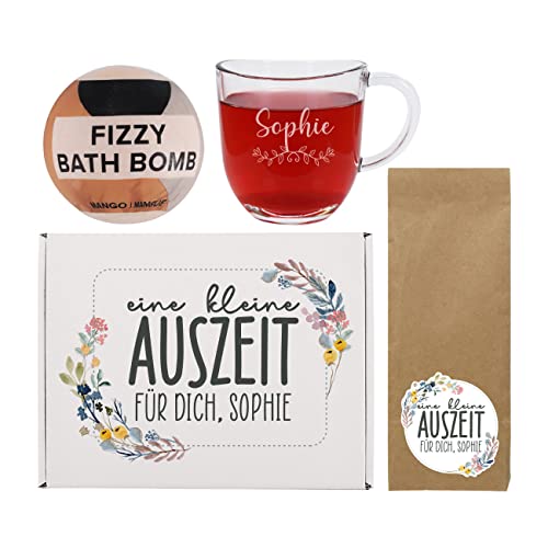 Herz & Heim® Personalisiertes Geschenk-Set mit Teeglas, Teemischung und Badekugel (Kleine Auszeit)
