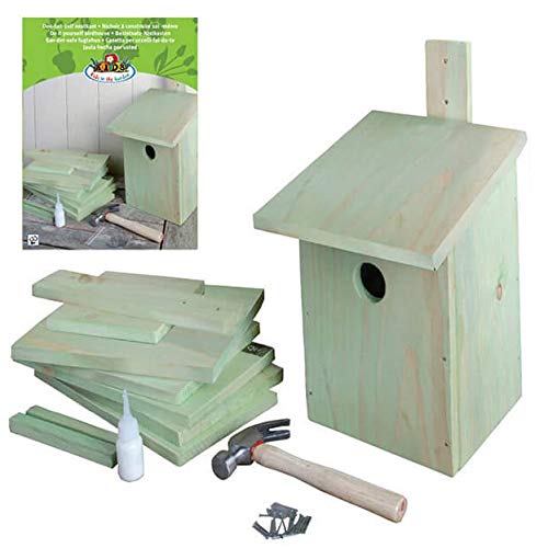 Esschert Design Build It Yourself Bird House Kits, Club Pack of 4 Wooden DIY Bluebird and Wren Houses with Precut Panels, Nails, Glue and Hammer, Kids