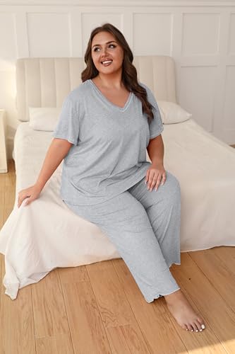Image of Vozanet Women's Plus Size Pajama Sets Short Sleeve Long Pants Solid Color with Piping Trim Elegant Loungewear Cozy Sleepwear