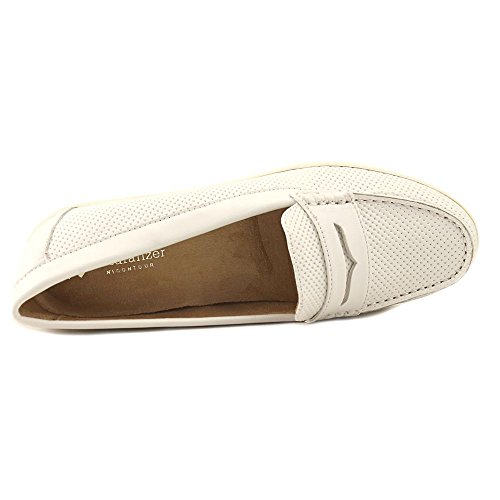 Image of Naturalizer Women's Gwen Round Moc Toe Loafer