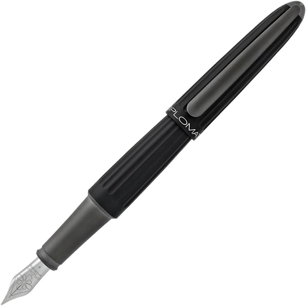 D40301021 Aero Fountain Pen with Steel Extra Fine Nib - Black