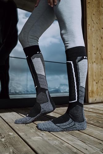 Image of FALKE Men's SK2 Intermediate Ski Socks, Breathable Quick Dry Merino Wool, 1 Pair
