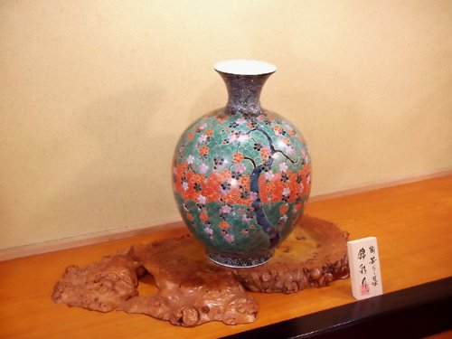 Amazon.co.jp: 有田焼・伊万里焼｜花瓶陶器・陶芸壺｜高級贈答品