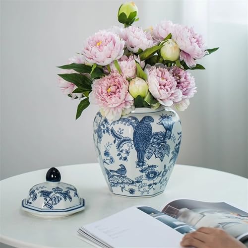 🍋A Blue Vases Home Décor è una decorazione classica for la tua casa. Motivo floreale con rami intrecciati blu chiaro e vivido e superficie smaltata liscia bianca lucida adatta for la maggior parte delle collezioni di decorazioni for la casa. Le decorazioni for la casa dei vasi blu funzionano alla grande con le tue piante d'appartamento esotiche, i fiori e il bellissimo bouquet.