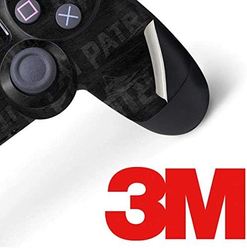 Vista 3 de Skinit Calcomanía para juegos compatible con el controlador de PS4, diseño oficial de los New England Patriots de la NFL, en blanco y negro