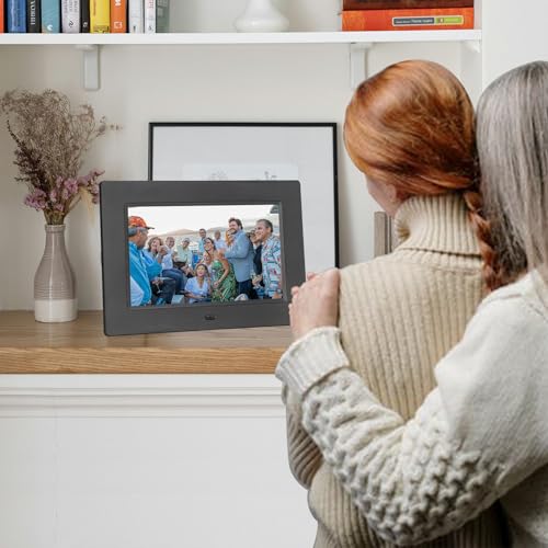 Image of SSINI Digital Picture Frame 7 Inch Electronic Photo Frame & 1024 x 600 High Resolution IPS Widescreen Display - Calendar /Clock Function, MP3 / Photo /Video Player with Remote Control