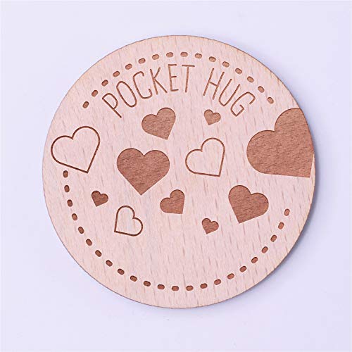 Jetons de poche en bois en forme de cœur pour câliner dans votre poche Cover