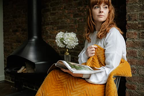 Dreamland Hurry Home Heated Throw – Mustard Yellow Quilted Herringbone - Deluxe Velvet Electric Blanket Perfect for bed and Sofa, Fast Heating, Machine Washable, Detachable Control, Timer, 160x120cm - Image 9