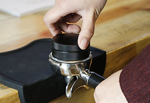 Nuevo 3 trébol de la hoja base Palm tampers café nivelador de macarons Tamper Proof para Espresso café motivos – 58 mm negro - Imagen 7