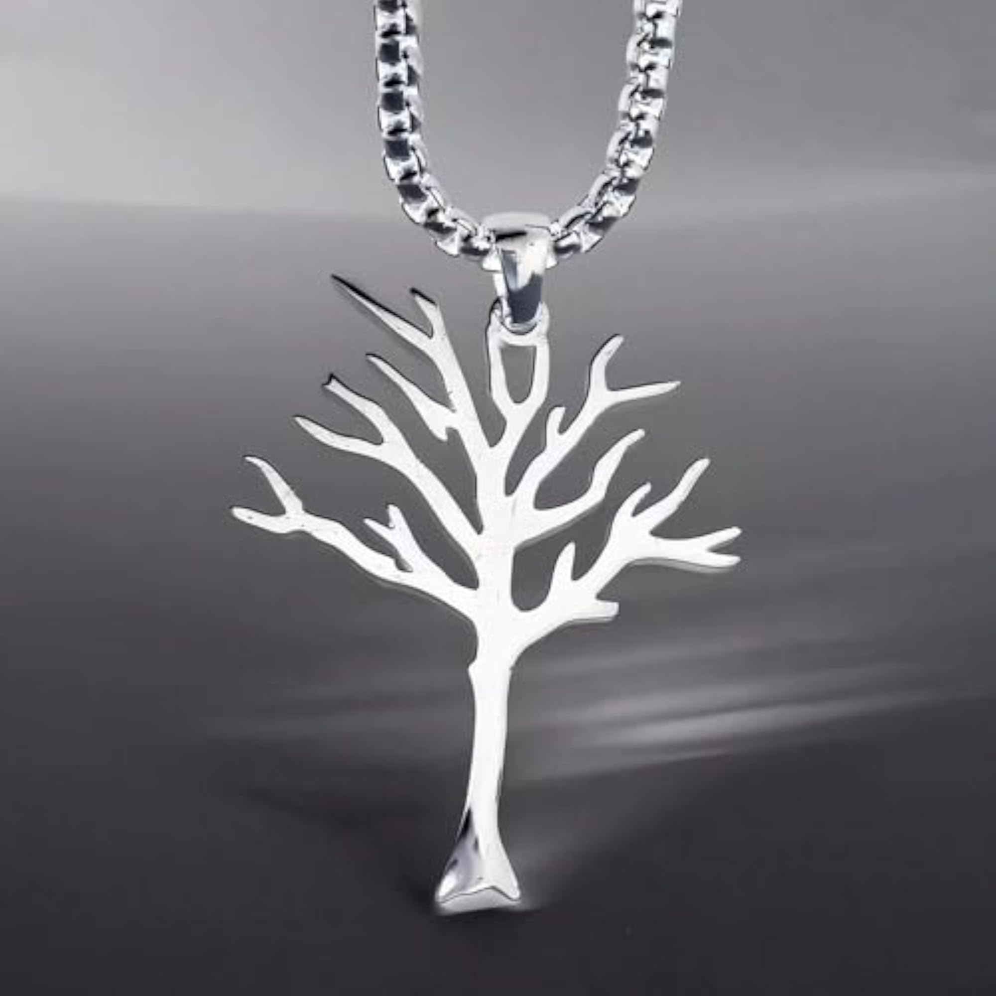 Women's Personalized Life Tree Pendant Necklace with Custom Lettering