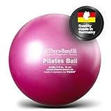 THERABAND Pilates Ball | Gymnastikball klein für Pilates, Yoga, Beckenbodentraining & Rehabilitation | Weicher Gummiball mit Ventil | Fitnessball | PVC-frei | Max. Belastung 120 kg (Rot)