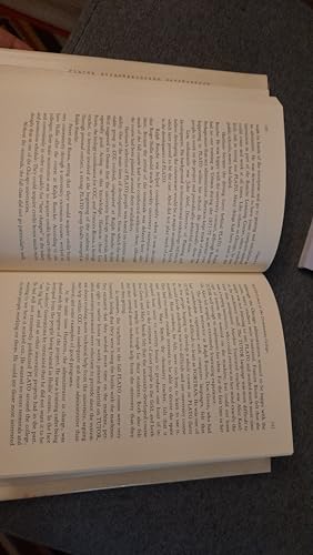 The politics of educational innovation 0821107542 Book Cover