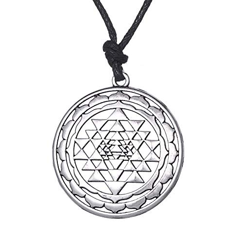 Pendentif bijoux égyptiens et collier nœud surnaturel en triangle ancien
