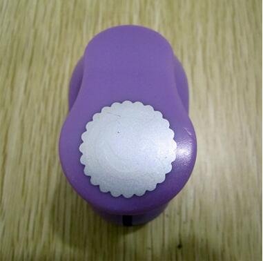 Fascola 53 Style 2.5Cm Handmade Crafts And Scrapbooking Tool Paper Punch For Photo Gallery Diy Gift Card Punches Embossing Device (Wave Round) #TOP11