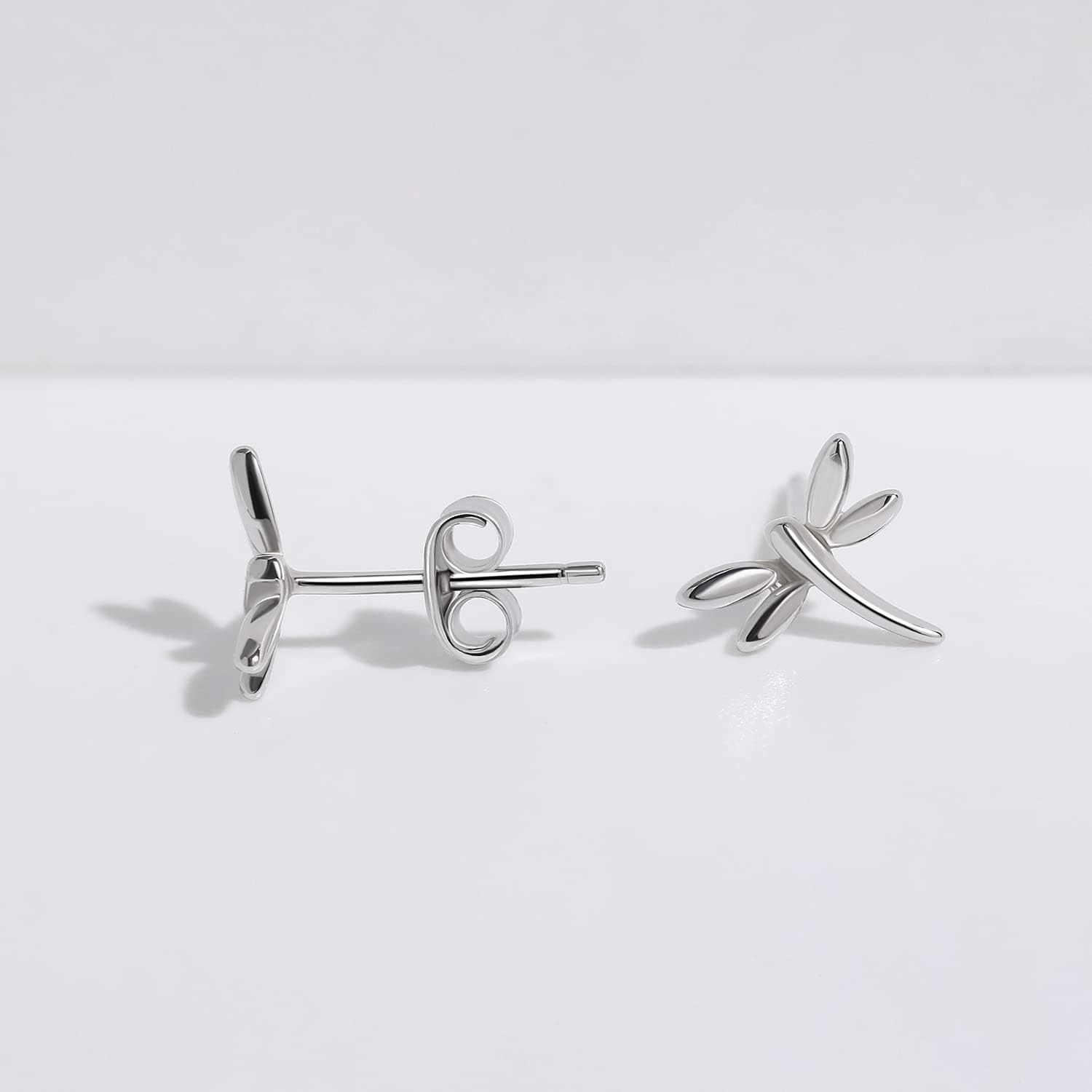 Meissa Tiny Dragonfly Earrings for Women 925 Sterling Silver Dragonfly Studs Dainty Cute Jewelry Gift Hypoallergenic Earrings