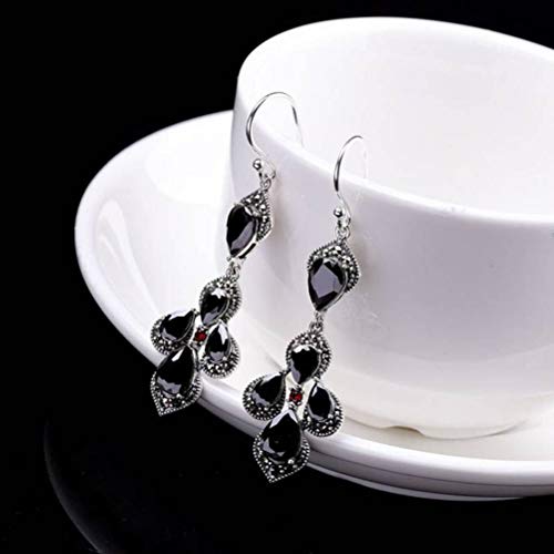 Boucles d'oreilles studs argent et grenat rouge parfaites pour sublimer votre quotidien