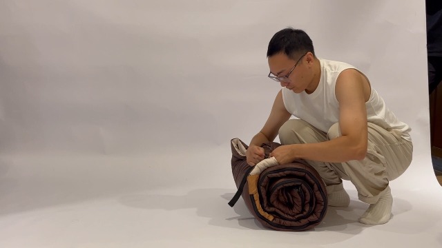 Amazon.co.jp: AIFLYCY 寝袋 シュラフ 冬用 寝袋 オールシーズン