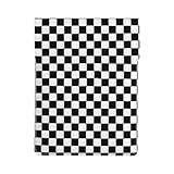 Dotée d'une impression intégrale sans couture, cette housse en cuir pour ordinateur portable présente un aspect cohésif et élégant, avec le rabat et l'ouverture parfaitement alignés sur le motif principal pour un look unifié.