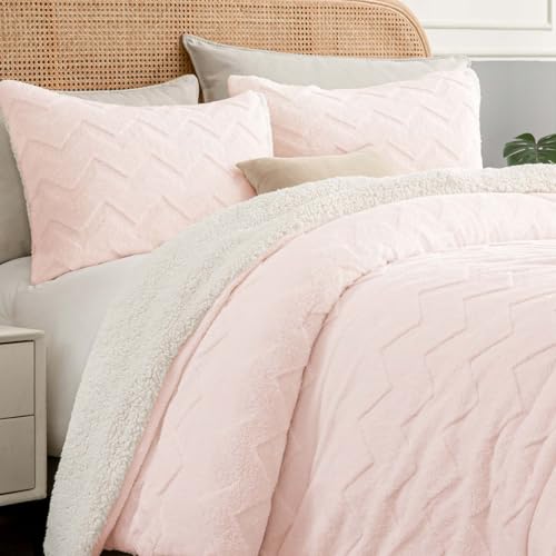 BEDELITE Fluffy King Size Comforter Set - Super Soft Sherpa Pink Comforter for King Size Bed, Luxury Warm Bedding Set for Winter, Fuzzy Bed Set 3 Pieces (1 Comforter, 2 Pillowcases) by BEDELITE - Used condition - US$68.89