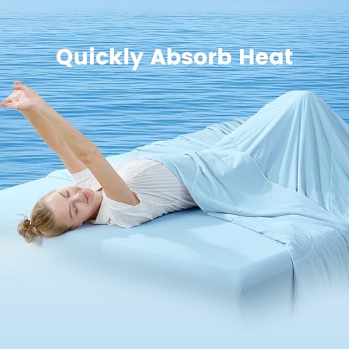 Image of Cozy Bliss Cooling Comforter King Size, Cooling Blankets for Hot Sleepers and Night Sweats, Sky Blue Summer Comforter for King Size Bed, Breathable Soft Lightweight Silk Smooth